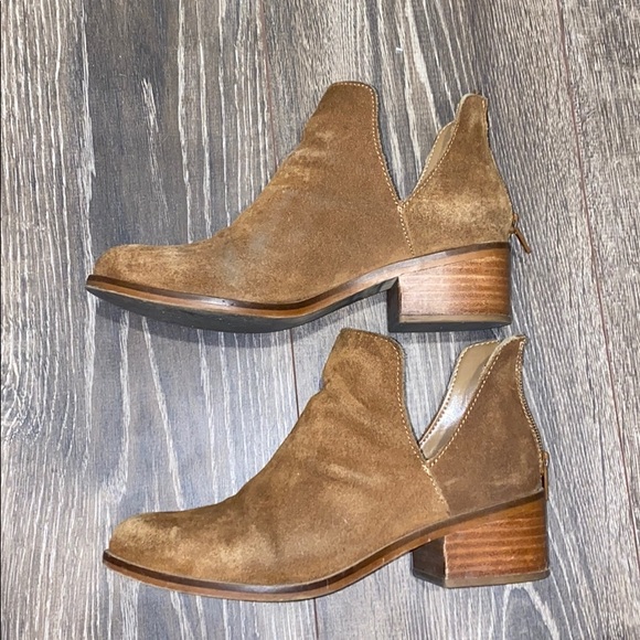 Steve Madden Raisie Booties - Picture 4 of 9